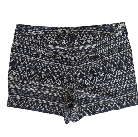 Loft Outlet Geometric Woven Pattern Tribal Shorts 4 Blue White - Picture 9 of 12